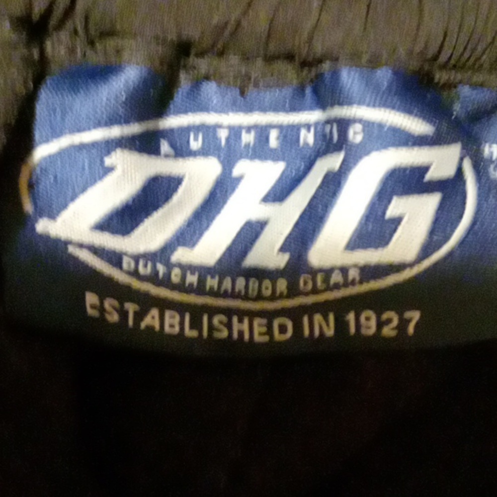 Pants - Picture 5 of 10